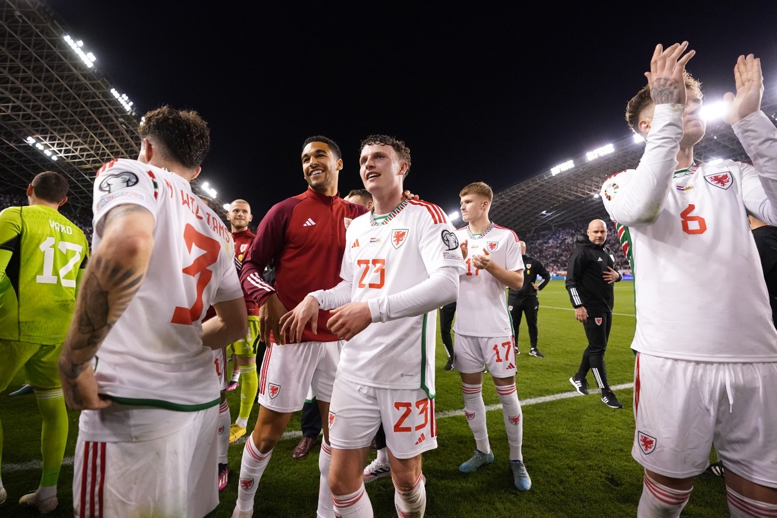 Last gasp debutant rescues Wales point in Croatia 