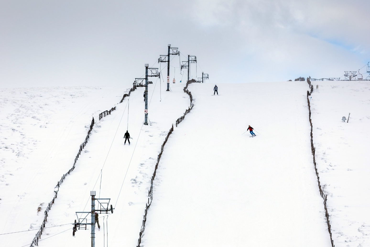 Arctic air brings yellow warnings of snow and ice 