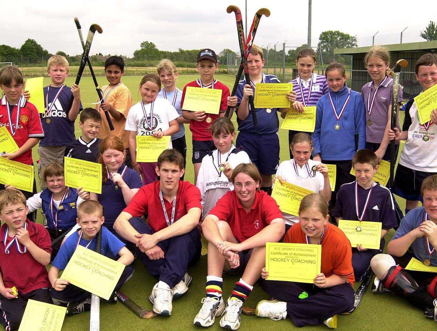 Schools' hockey 2002. MLNF-0206498