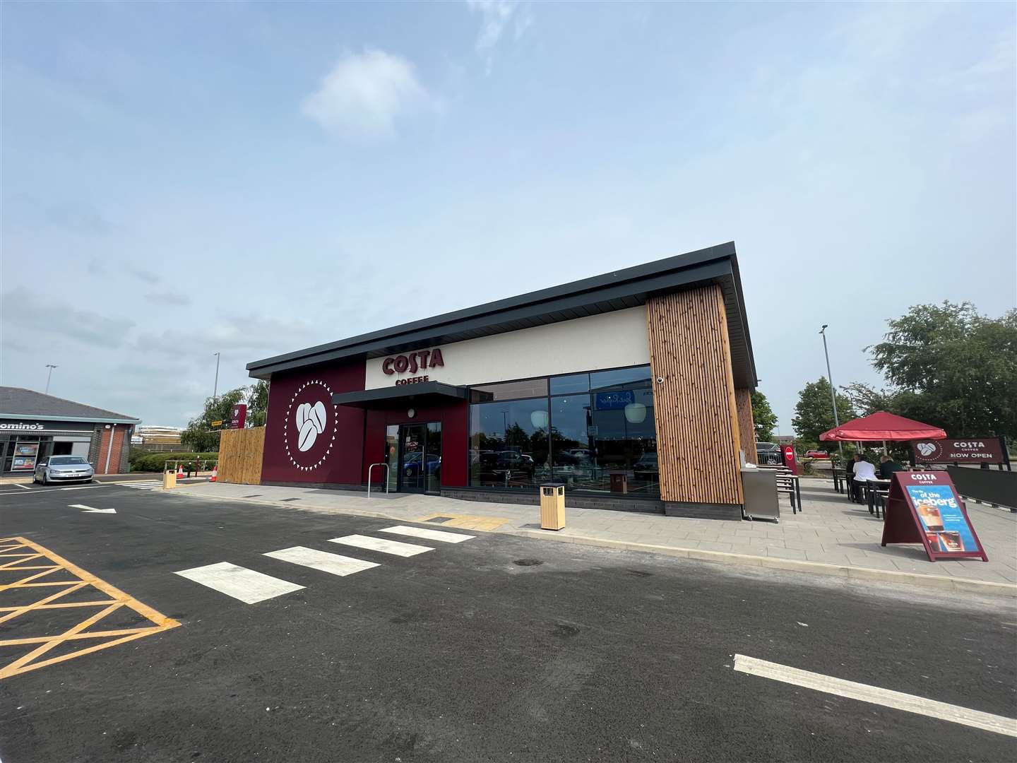 The exterior of the new Costa on St Nicholas Retail Park
