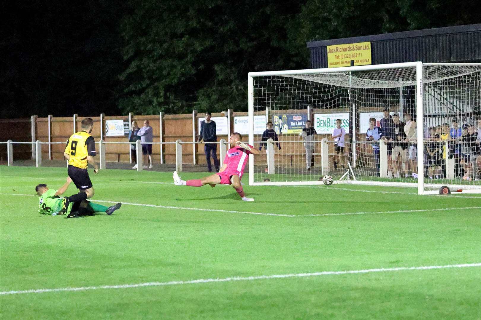 Jake Watts slotting home goal number four for Fakenham. Picture: Ronnie Heyhoe