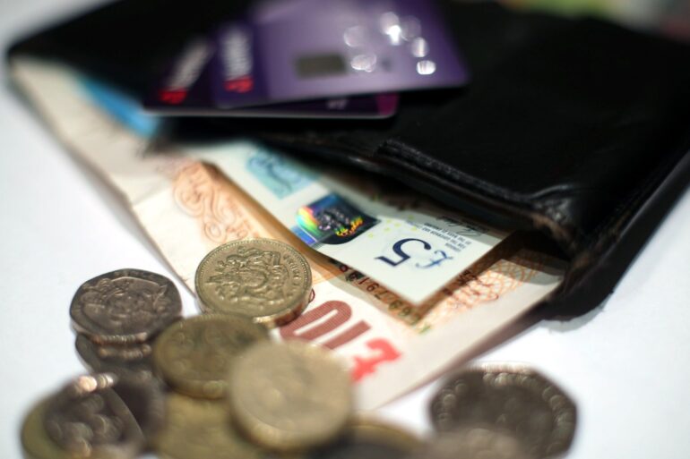 One third of UK adults will run out of money by the end of January