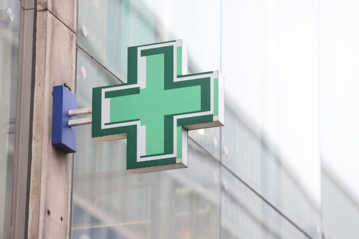 Pharmacies to treat seven common conditions