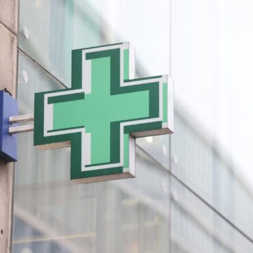 Pharmacies to treat seven common conditions