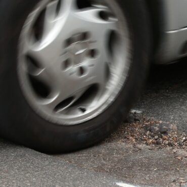 Pothole claims increased by 40% last year