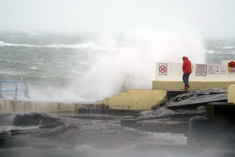 Public warned to check travel routes and tie down objects ahead of Storm Isha