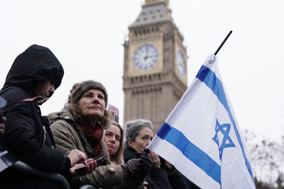 Antisemitism in UK hits record high