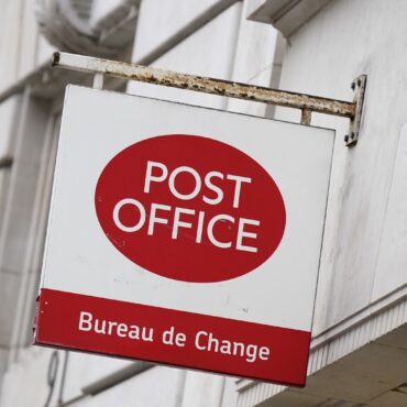 Post Office campaigner urges Government payments