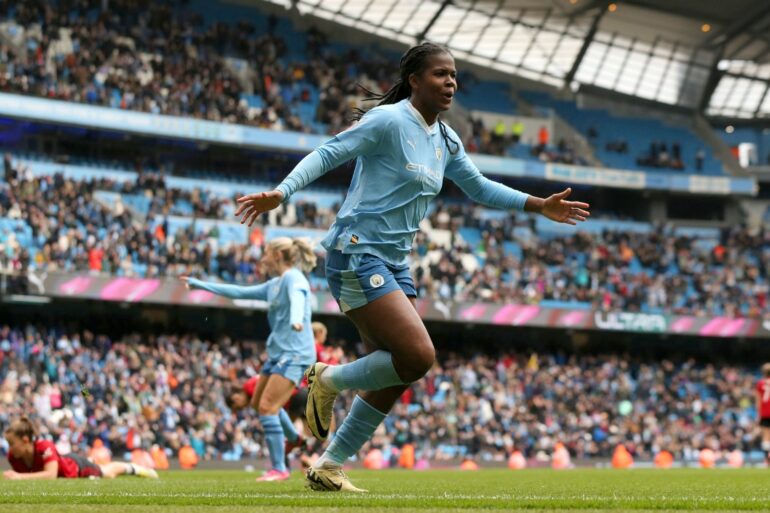 City brush aside United in WSL derby