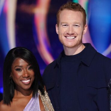 Dancing On Ice : Team ‘gutted’ at Rutherford's withdrawal