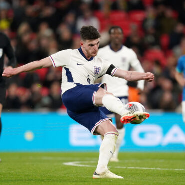 Declan Rice set to captain England