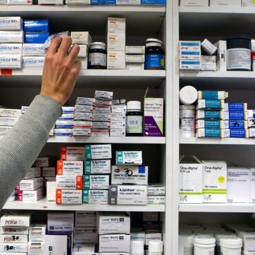 Hundreds of pharmacy closures revealed