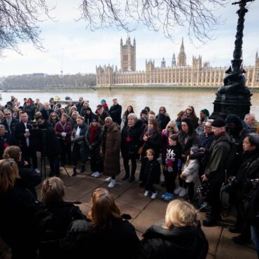 Minute's silence on National Day of Reflection