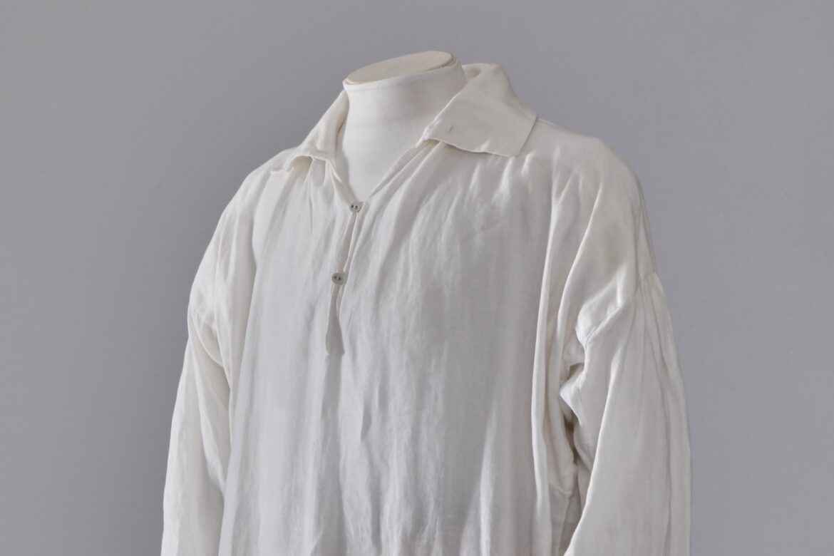 Mr Darcy shirt sells for 20K