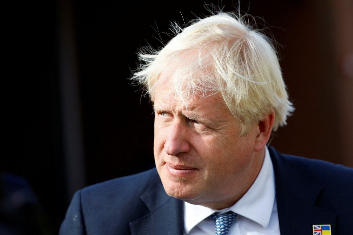 Boris Johnson criticises David Cameron over Israel