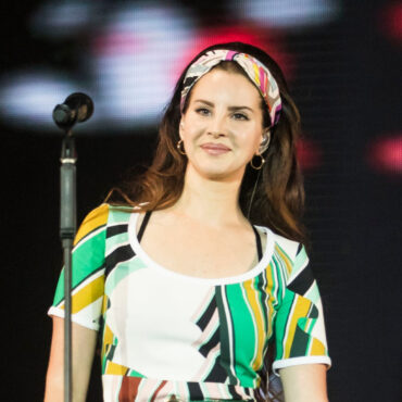 Coachella to kick off with first headline performer Lana Del Rey