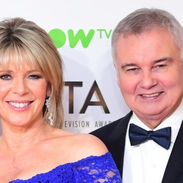 Eamonn Holmes and Ruth Langsford announce divorce