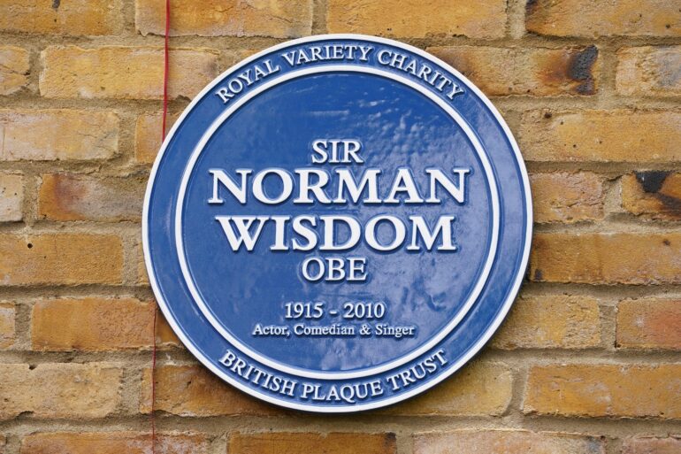 Blue plaques unveiled for stars