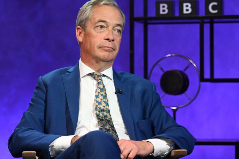 Cleverley accuses Farage of ‘echoing Putin’