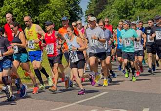 Marham Flyers hosts summer special 10k and duathlon to commemorate D-Day