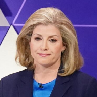 Mordaunt criticises PM over D Day