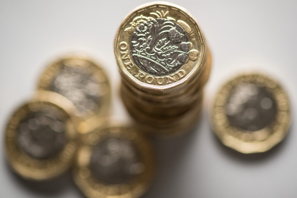 Pay for UK workers has 'grown £16 a week since 2010'