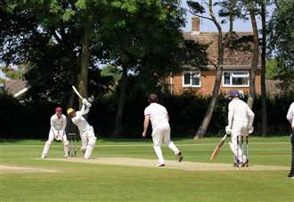 Fakenham beat Downham Stow at a sunny Highfield Lawn