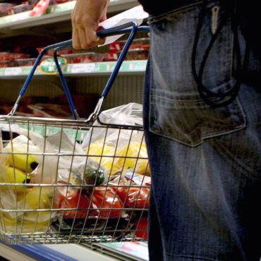 Fight against price rises sees UK inflation hold steady in June