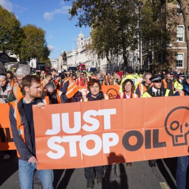 Five Just Stop Oil protesters jailed for conspiracy to block M25