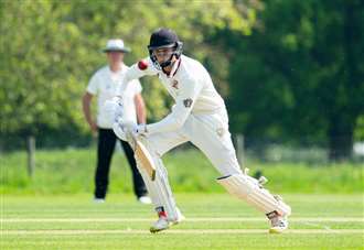 Leaders Downham Stow hold nerve for crucial win