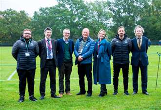 Linnets’ scheme strengthens its partnership with KES Academy