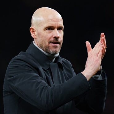 Manchester United hand Erik ten Hag contract extension until 2026