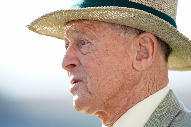 Sir Geoffrey Boycott readmitted to hospital with pneumonia