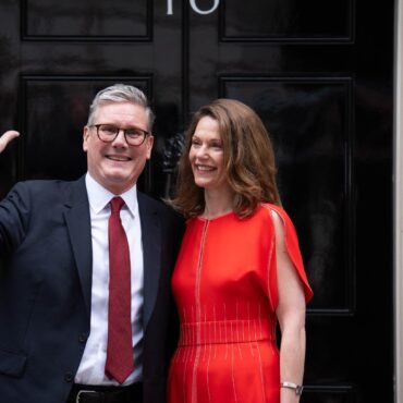 Starmer officially becomes Prime Minister