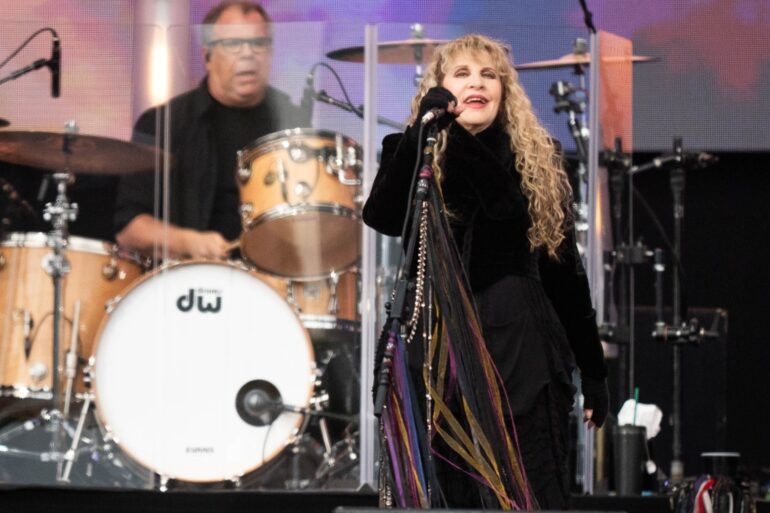 Stevie Nicks brings out Harry Styles at BST