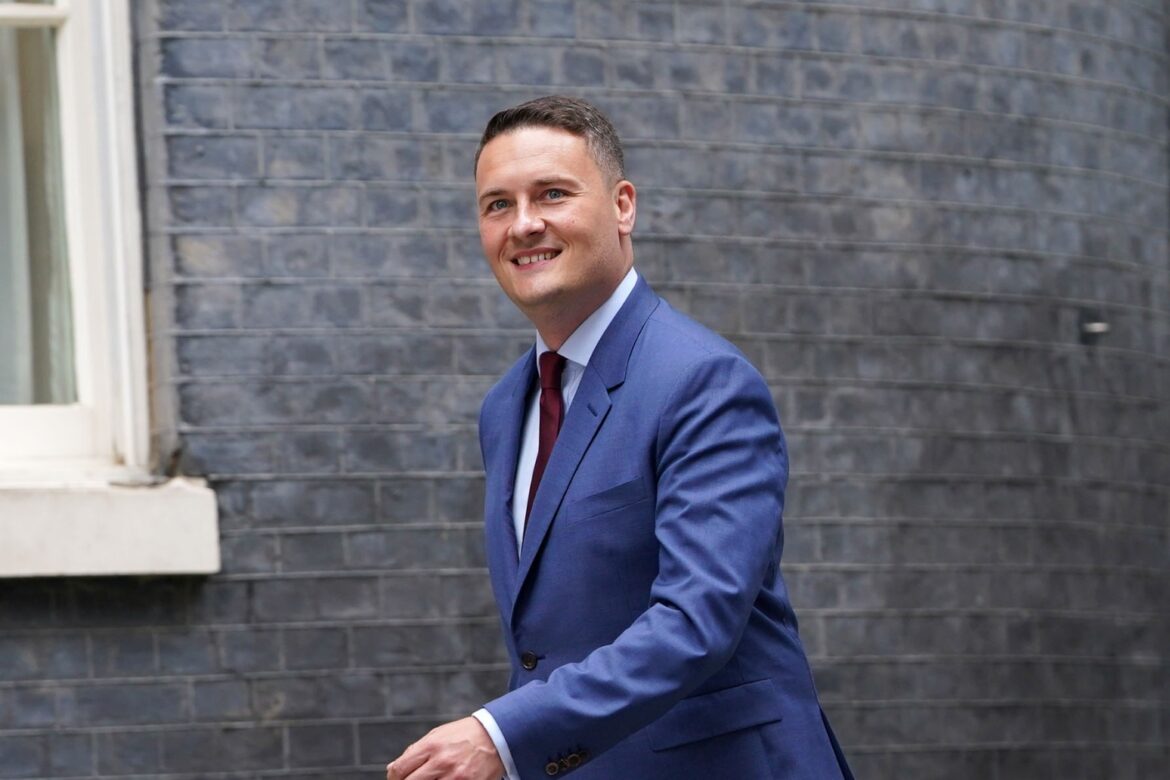 Streeting warns health watchdog not fit for purpose as report outlines failings