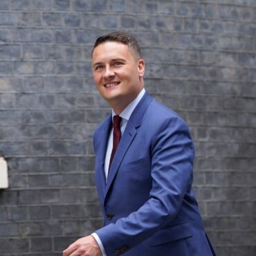 Streeting warns health watchdog not fit for purpose as report outlines failings