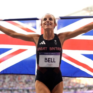 Georgia Bell pounces to snatch thrilling 1500 metres bronze for Great Britain