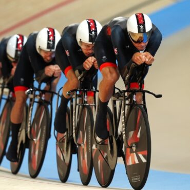 Great Britain take team pursuit silver after Ethan Hayter slip on final lap