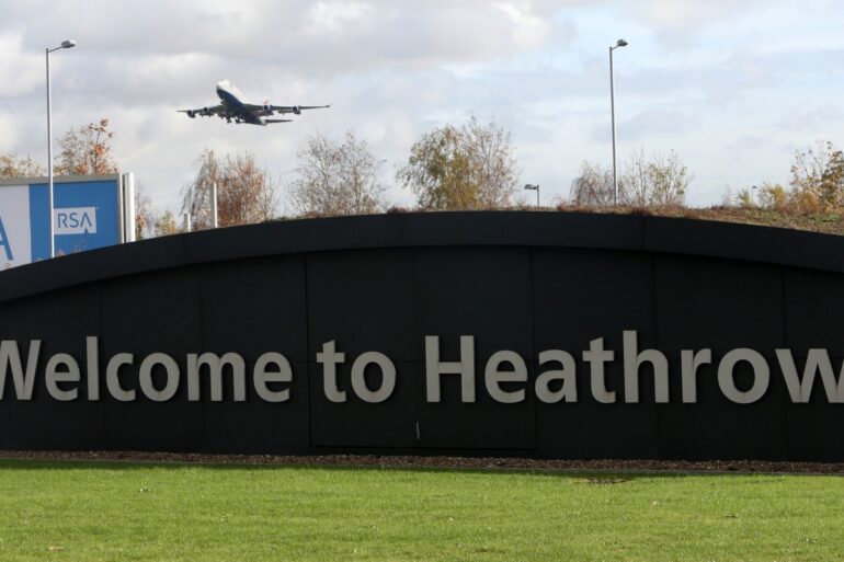 Heathrow Border Force officers set for industrial action