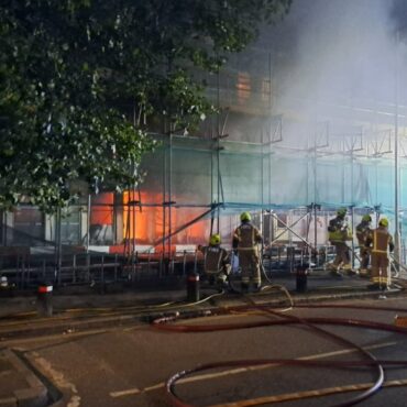 Huge fire engulfs block of flats in London