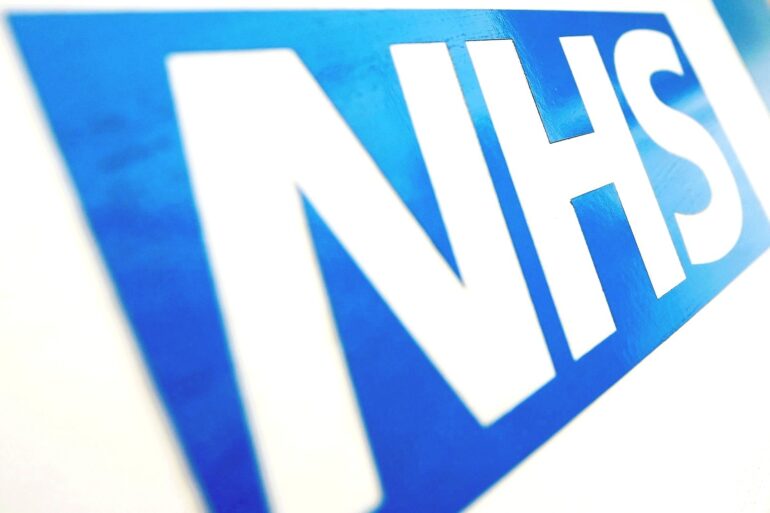 NHS 111 to offer mental health support to those in crisis for the first time