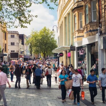 Report calls for support for pop-ups to help transform high streets