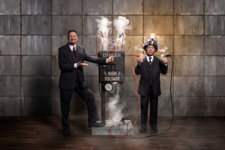 Magic duo Penn and Teller to mark 50th anniversary with solo West End debut