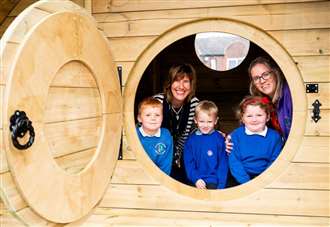 New outdoor “Hobbit” house is a hit with pupils