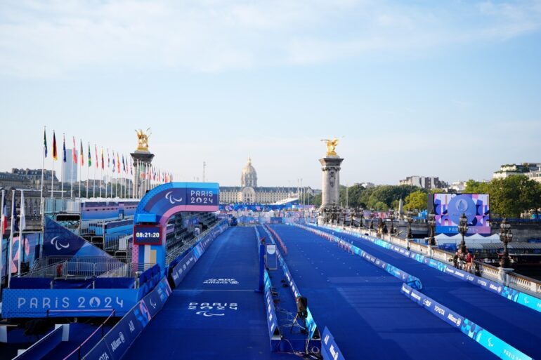 River Seine water quality sees Paralympic triathlons postponed 24 hours