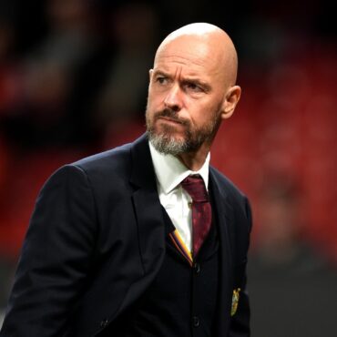 Erik ten Hag urges belief as Man Utd bid to bounce back from Tottenham defeat