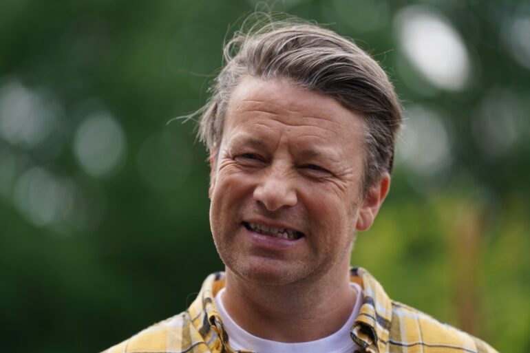 Jamie Oliver warns of lorryloads of posh cheese being sold by wrong uns