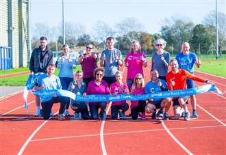 College community unites to take part in Race for Life event