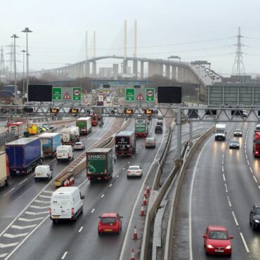 Drivers handed 41m Dartford Crossing fines by mistake